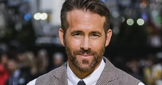 Ryan reynolds Age