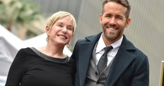 Ryan reynolds parents