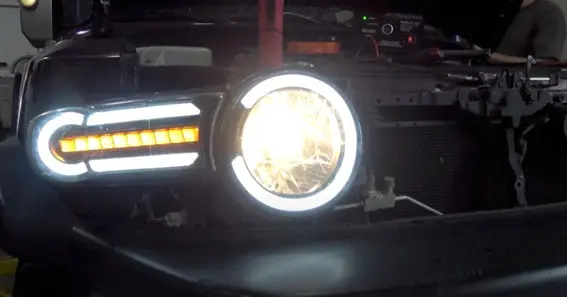 fj cruiser headlight